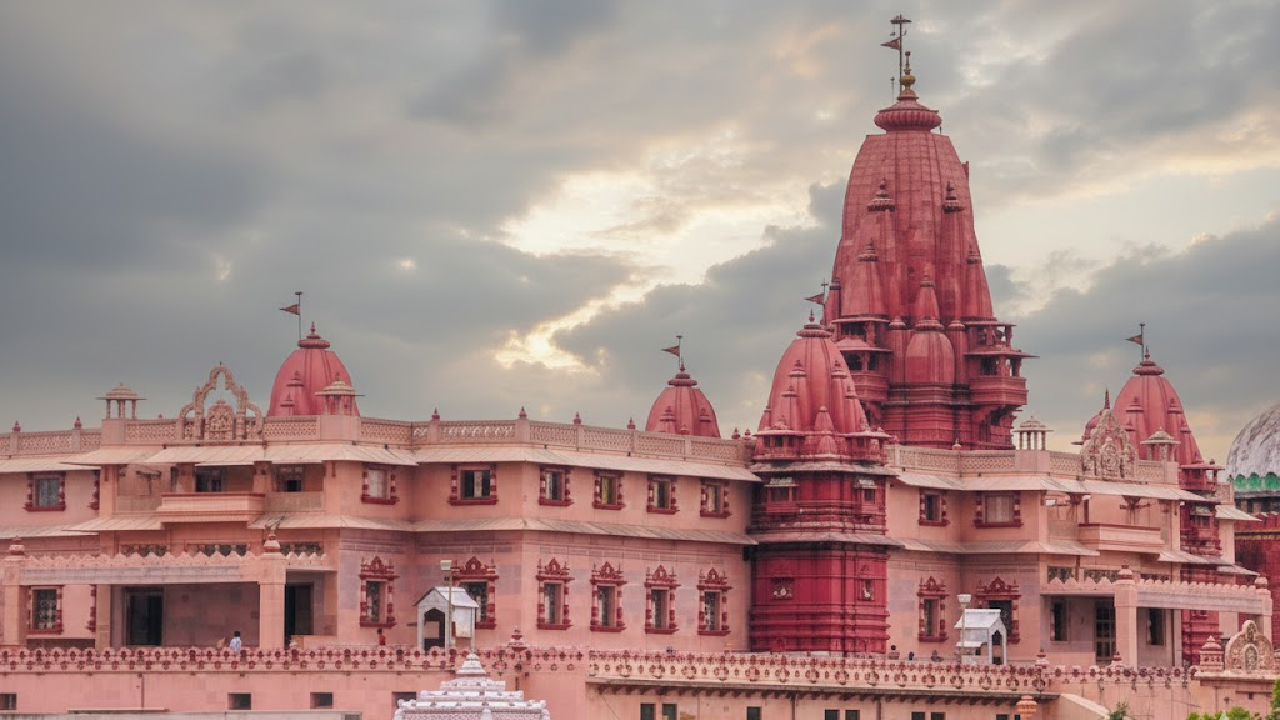 Weekend Vrindavan Package from Agra