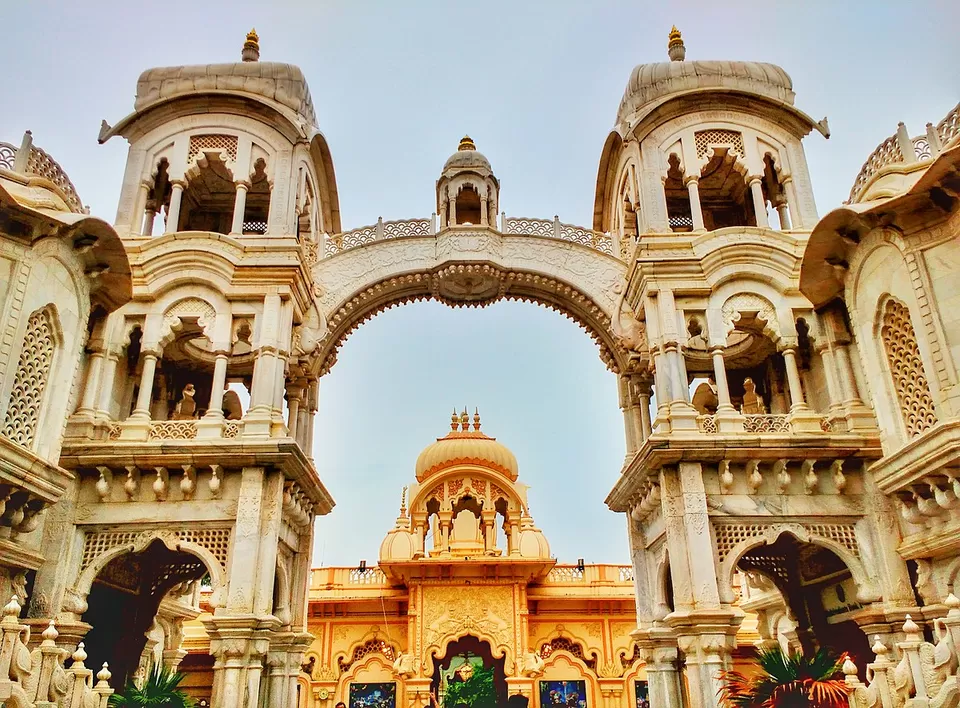 Agra to Mathura Vrindavan tour package