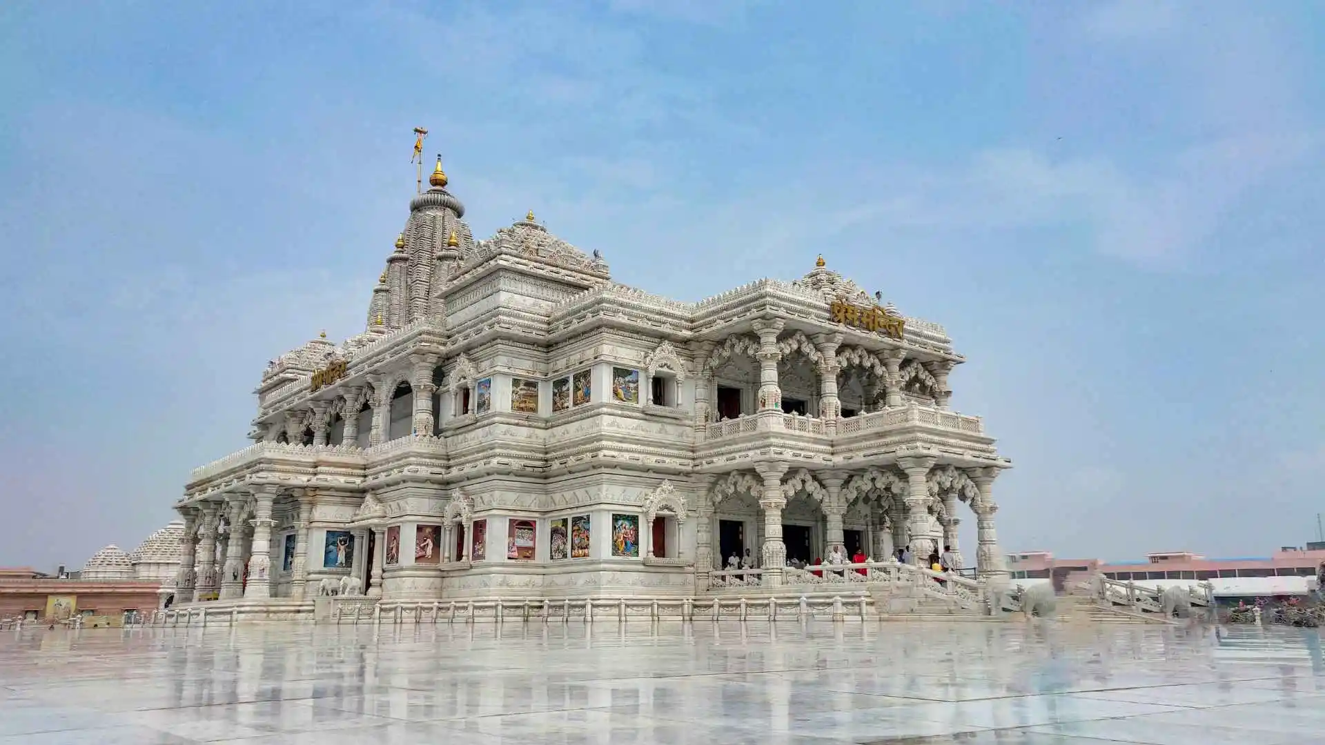 Vrindavan Local Sightseeing Tour